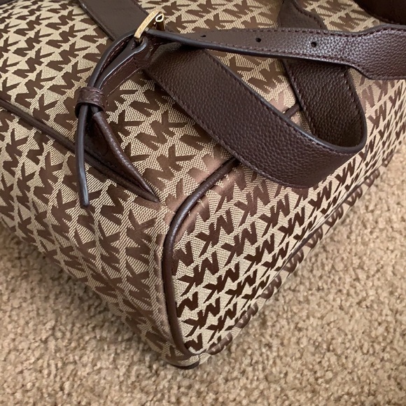 Michael kors - Picture 13 of 16